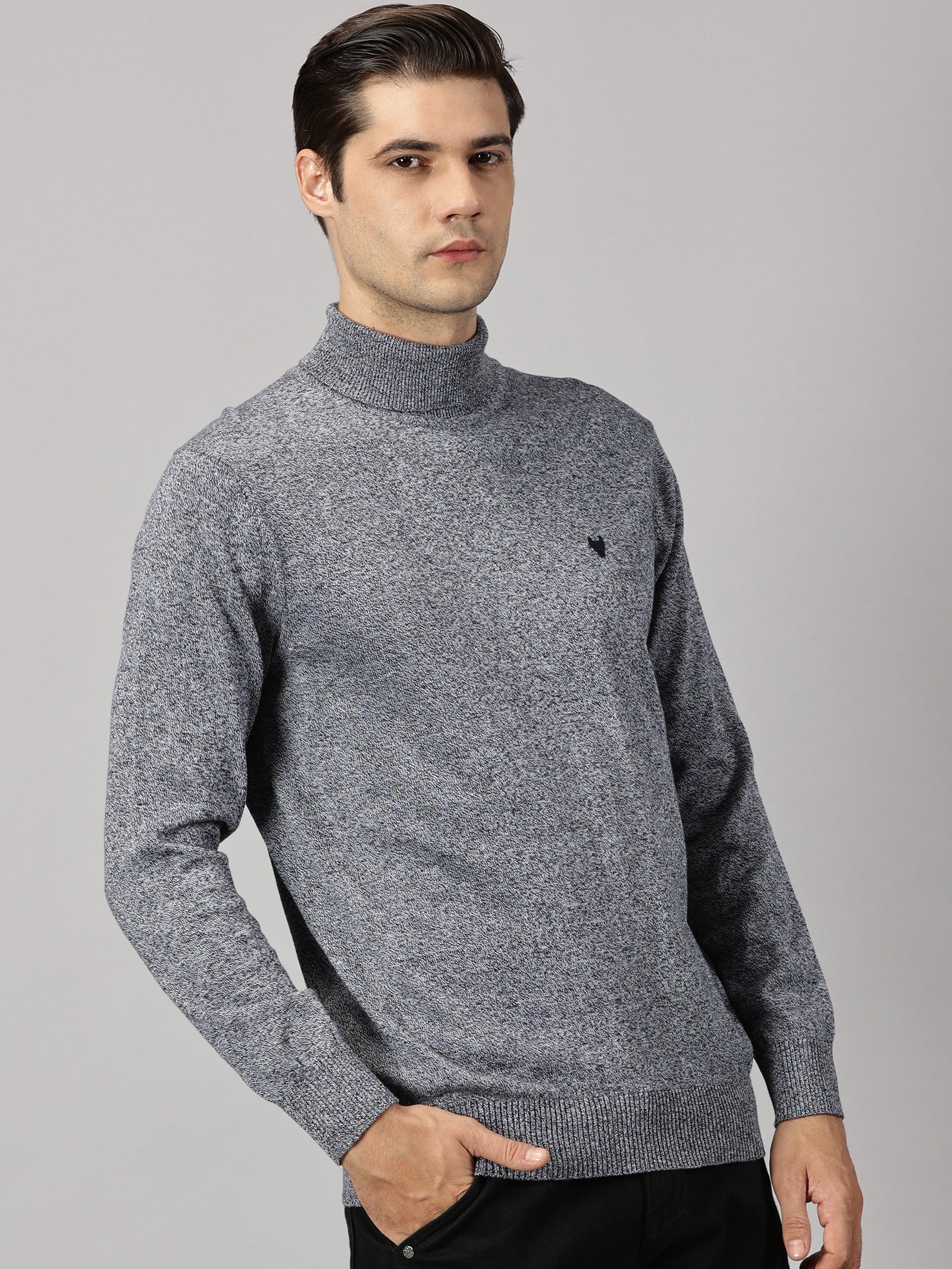 Winter Essential Turtle Neck Sweater